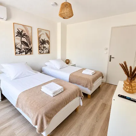 Superbe Duplex Climatise, Piscine, 15min Promenade Des *
