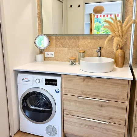 Superbe Duplex Climatise, Piscine, 15min Promenade Des Apartment