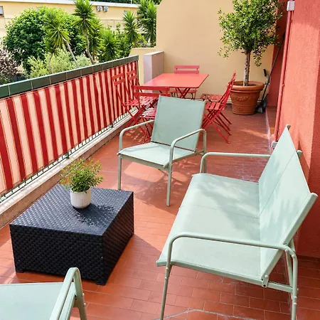 Superbe Duplex Climatise, Piscine, 15min Promenade Des Apartment